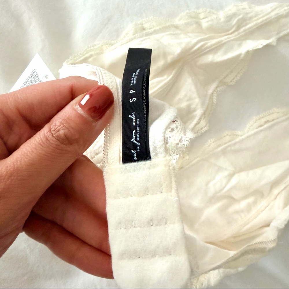 Urban Outfitters Out From Under Lace Halter Bralette S - Picture 4 of 6
